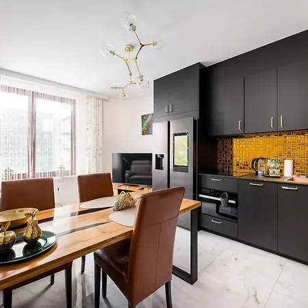 Wola Norblin Deluxe Apartment Warsaw