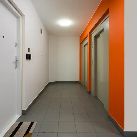 Wola Norblin Deluxe Apartment